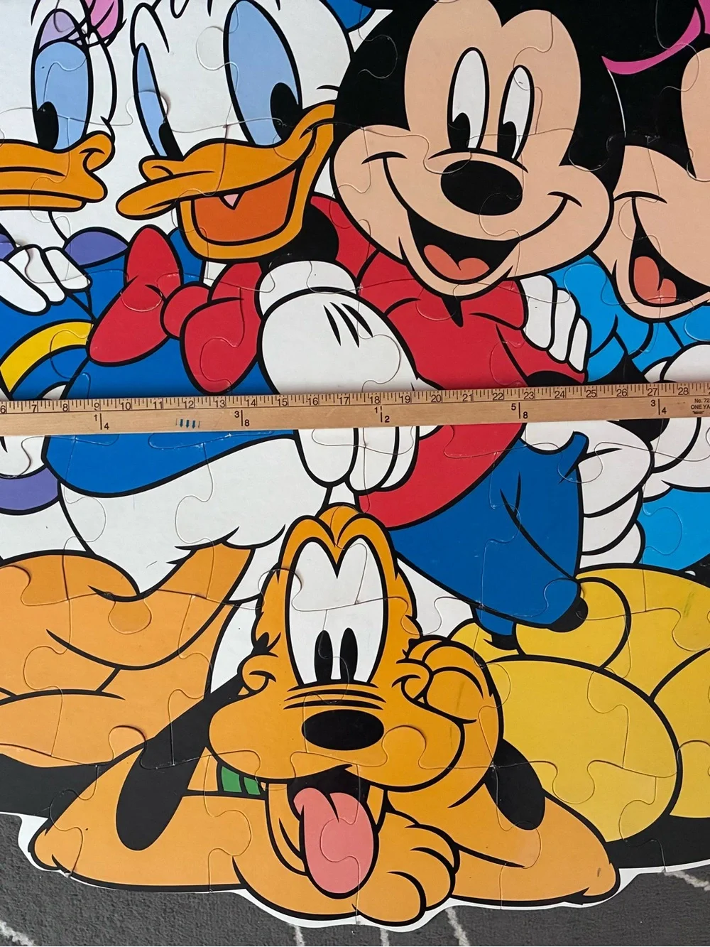 Disney 46 large piece floor puzzle/ NO BOX/Mickey,Mini, Donald, Daisy, Pluto